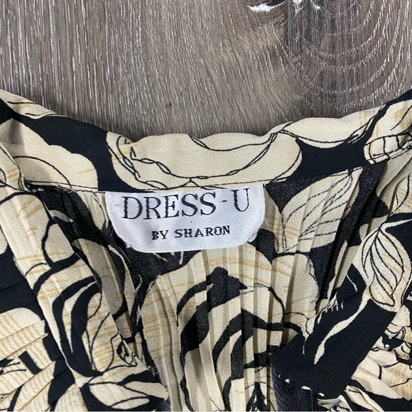 DRESS U BY SHARON Floral Sleeveless Collar Blouse Size Large Goth Lace Up Y2K - Picture 2 of 7